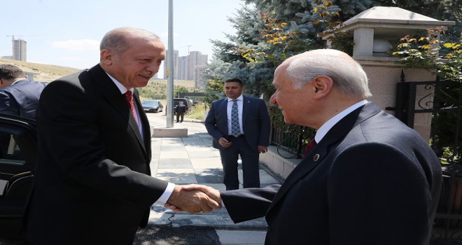 Cumhurbaşkanı Erdoğan'dan Bahçeli'ye ev ziyareti