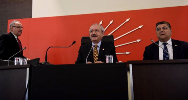 CHP Aylin Nazlıaka için toplandı