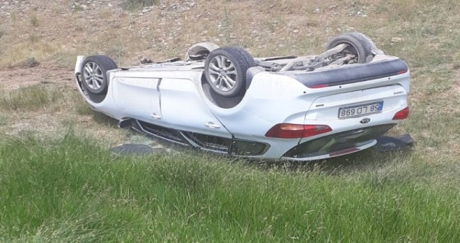 Otomobil böyle devrildi...