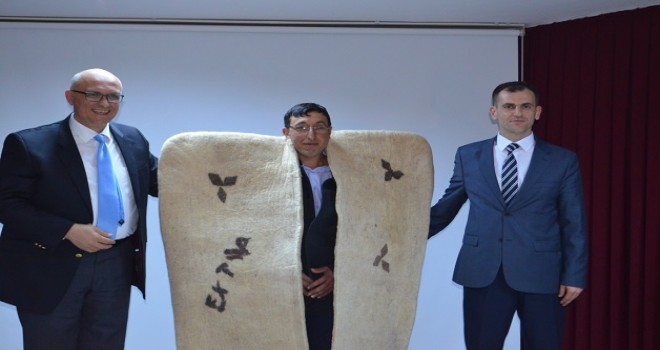 Sertifikalı çobanlar kepeneklerini giydi...