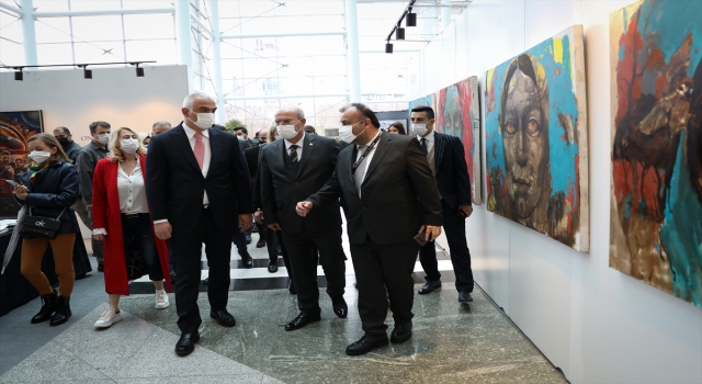 Kültür ve Turizm Bakanı Ersoy, ArtAnkara 7. Uluslararası Çağdaş Sanat Fuarı’nı gezdi