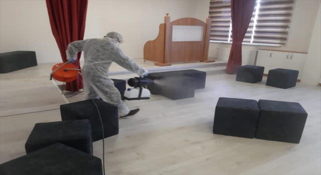 Ulaş’ta okullar dezenfekte edildi