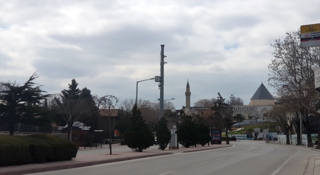 Konya, Karaman, Aksaray, Afyonkarahisar’ın cadde ve sokaklarında sessizlik hakim