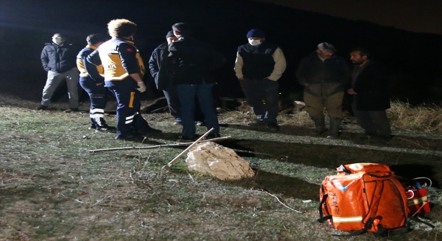 Sivas’ta odun kesmek için evinden ayrılan bir kişi arazide ölü bulundu