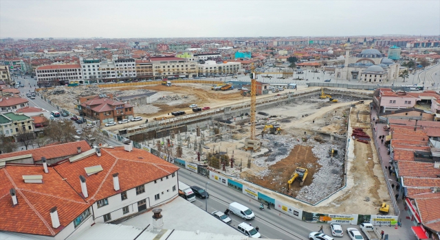 Mevlana Çarşısı ve Altın Çarşı’da dönüşüm çalışmaları sürüyor