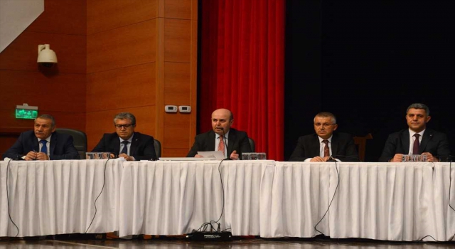 Kırşehir Belediye Başkanı Ekicioğlu, sivil toplum kuruluşu başkanlarına icraatlarını anlattı