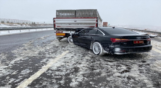 NiğdeAdana kara yolunda kaza yaparak mahsur kalan TBMM İdare Amiri Ali Şahin’e ulaşıldı