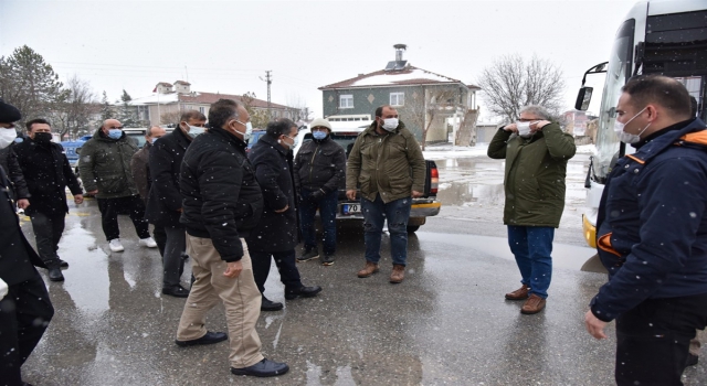 Karaman’da kar ve tipi nedeniyle mahsur kalan tarım işçileri kurtarıldı