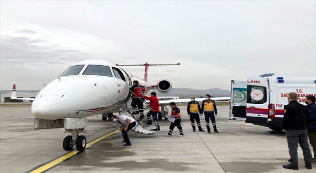 Kayseri’de dünyaya gelen ve kalp rahatsızlığı olan iki bebek ambulans uçaklarla Ankara ve İstanbul’a götürüldü