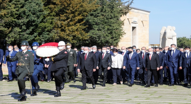 TBMM Başkanı Mustafa Şentop başkanlığındaki devlet erkanı Anıtkabir’i ziyaret etti