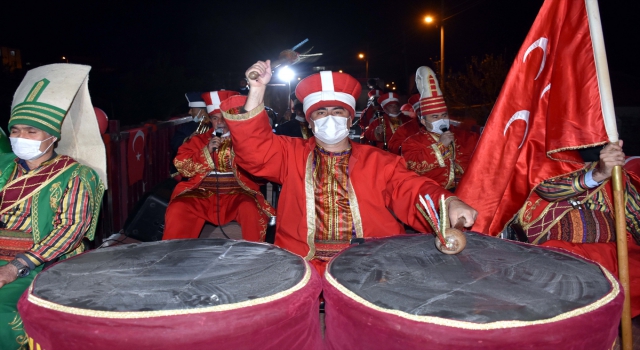Kırıkkale’de tır üzerinde mehter takımlı ”23 Nisan” coşkusu