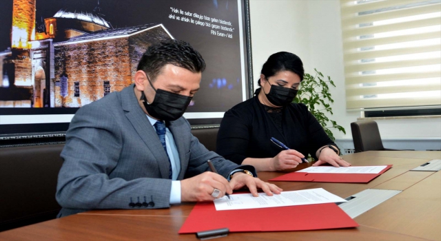 Kırşehir’de başarılı 39 sporcu öğrenciye yüzde 100 burs desteği