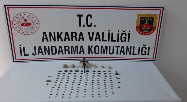 Ankara’da jandarma ekiplerince 134 parça tarihi eser yakalandı