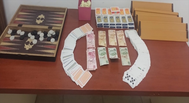 Nevşehir’de bağ evinde kumar oynarken yakalanan 10 kişiye 47 bin lira ceza