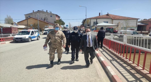 Ulaş Kaymakamı Nayman, ”tam kapanma” öncesi esnafı ziyaret etti