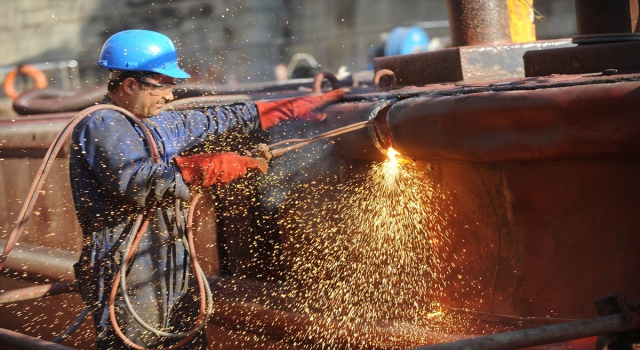 Emeğin bayramı ”1 Mayıs”