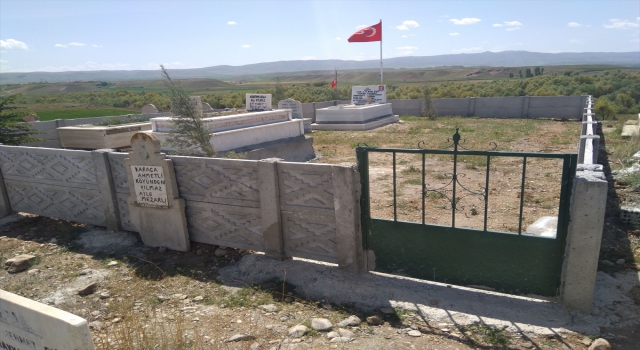 Yerköy’de şehit Yücel Yılmaz’ın mezarında çevre düzenlemesi yapıldı