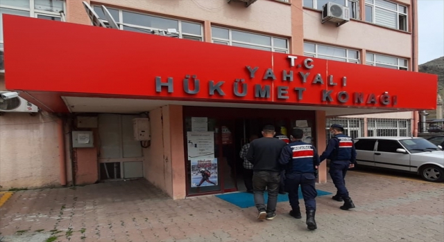 Kayseri’de 120 küçükbaş hayvan çalan iki şüpheli Adana’da yakalandı