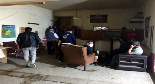 Kırıkkale’de Kovid19 tedbirlerini ihlal ederek oyun oynayan 17 kişiye 106 bin 250 lira ceza kesildi