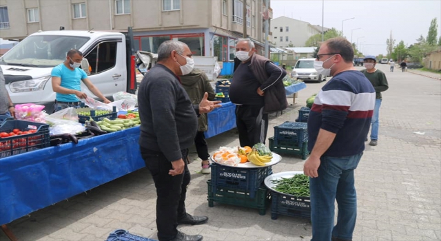 Ulaş’ta semt pazarı Kovid19 tedbirlerine uyularak açıldı
