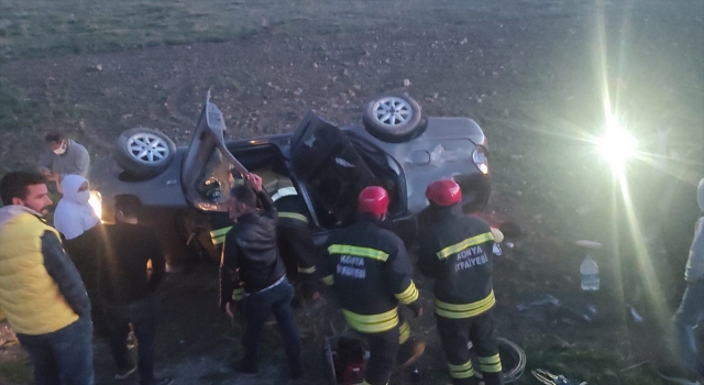 Konya’da otomobil şarampole devrildi: 3 yaralı