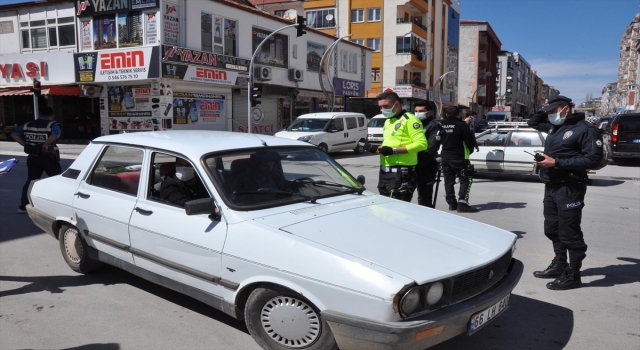 Sorgun’da Kovid19 kurallarını ihlal eden 225 kişiye 247 bin 500 lira ceza uygulandı