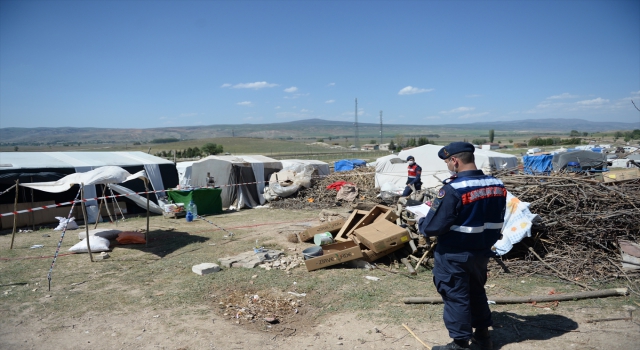 Eskişehir’de tarım işçilerinin kaldığı çadır alanında bir aile karantina altına alındı