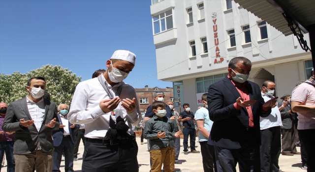 Suşehri’nde Filistinli şehitler için gıyabi cenaze namazı kılındı