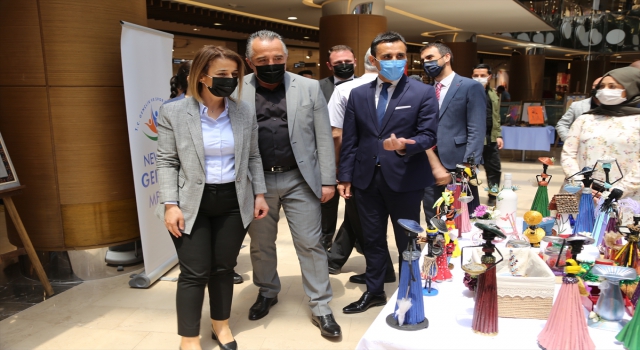 Nevşehir’de ”Gençlik Haftası” etkinlikleri kapsamında resim sergisi açıldı