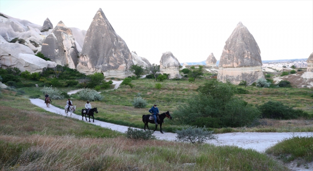 Kapadokya’da balon turları rüzgar nedeniyle iptal edildi