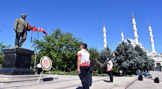 19 Mayıs Atatürk’ü Anma, Gençlik ve Spor Bayramı kutlanıyor