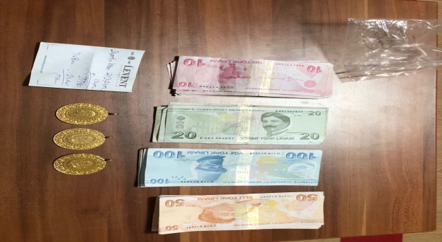 Eskişehir’de lokantada unutulan çantanın içindeki altınları çaldığı iddia edilen şüpheli yakalandı