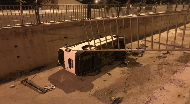 Kayseri’de kanala düşen aracın sürücüsü yaralandı