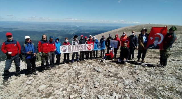 Çankırı’da dağcılar ”19 Mayıs Gençlik Haftası” tırmanışı yaptı