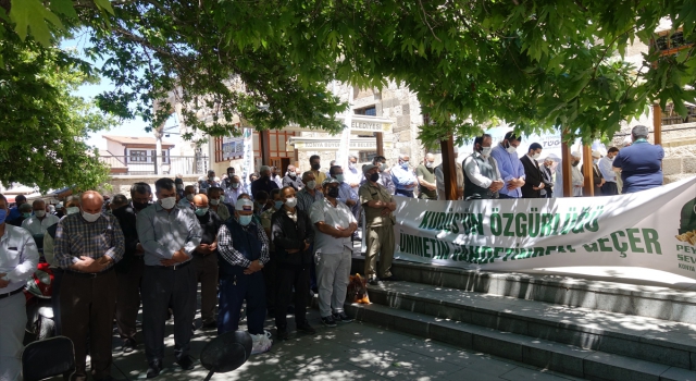 Konya’da Filistinli şehitler için gıyabi cenaze namazı kılındı