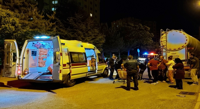 Kayseri’de parkta çıkan bıçaklı kavgada 2 kişi yaralandı