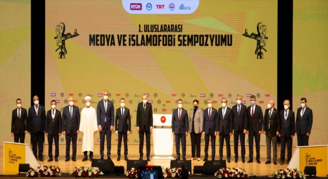 ”1. Uluslararası Medya ve İslamofobi Sempozyumu” başladı