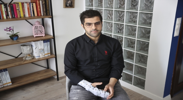 Hastasının bıçaklı saldırısına uğrayan doktor Ertan İskender: ”Sevgi ve destek mesajları beni ayakta tuttu”