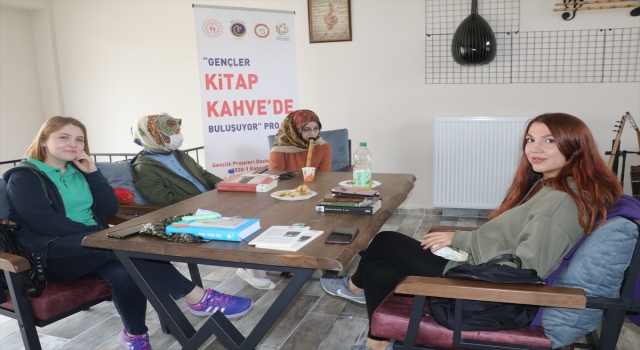 Yozgat’ta ”Kitap Kahve Projesi” hayata geçirildi