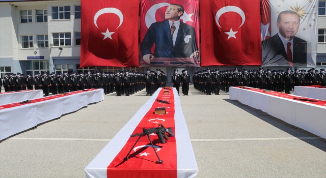 Yozgat, Kırşehir, Sivas ve Niğde’de eğitimlerini tamamlayan polis adayları mezun oldu