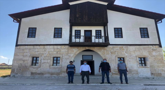 Ulaş Kaymakamı Nayman, Mihrali Bey Konağı’nda incelemelerde bulundu