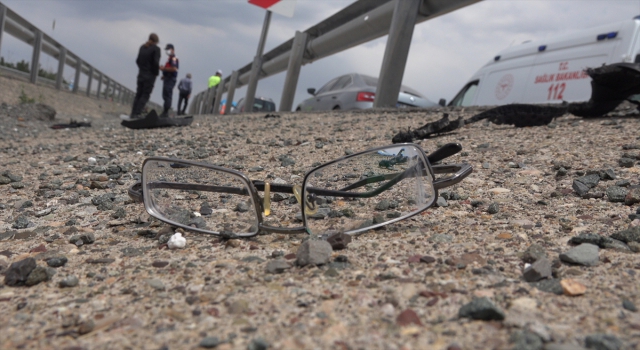 Sivas’ta bariyerlere çarpan motosikletin Rus sürücüsü öldü