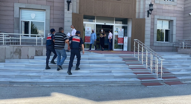 Konya’da 69 kök Hint keneviri ve esrar ele geçirildi