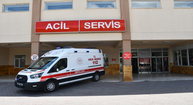 Sivas’ta bir imam caminin bahçesine köstebekler için tuzak kurduğu sırada yaralandı