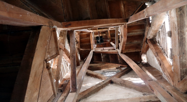 Saati İsviçre’den getirilen Çankırı’daki tarihi saat kulesinde zaman yeniden akmaya başlayacak