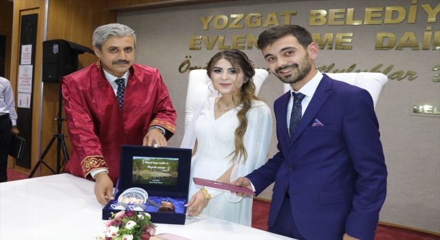 Yozgat’ta normalleşme döneminin başlamasıyla nikah ve düğünlerde yoğunluk arttı