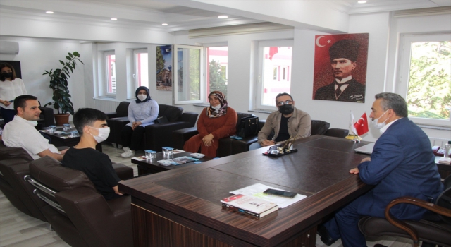 Belediye Başkanı Tutal’dan, Seydişehirli LGS birincisine altın hediyesi