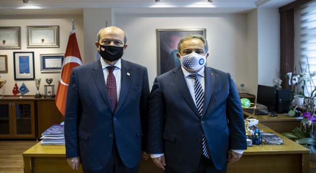 KKTC Cumhurbaşkanı Tatar, emekli Tuğgeneral Nihat İlhan’ın oğlu Prof. Dr. Mustafa Necmi İlhan’ı ziyaret etti