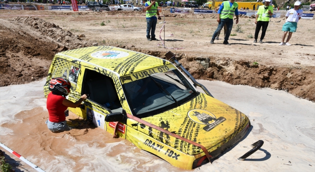 Sivas’ta OffRoad Yarışları, 21 ilden 104 sporcunun katılımıyla başladı