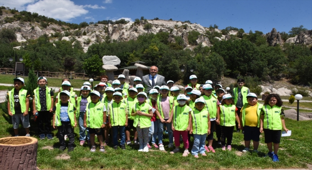 Kızılcahamam’da çevre müfettişi çocuklar, Abacı Peribacaları’nda buluştu